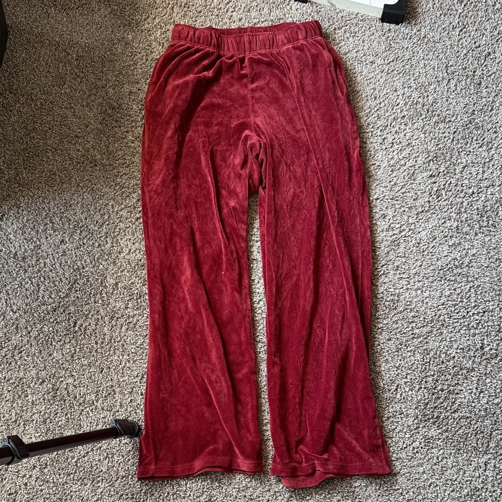 Better together dark Red Velvet Pants size small - Picture 2 of 5